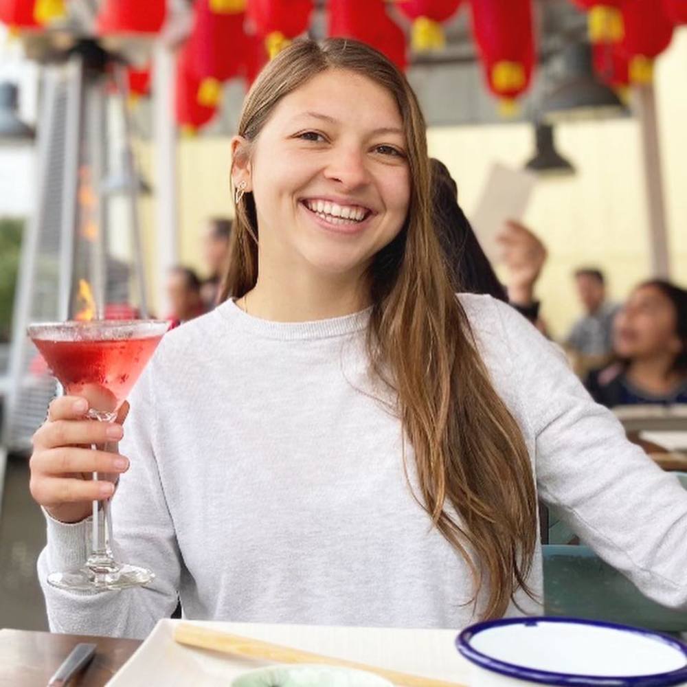 Meet your Posher, Lauren